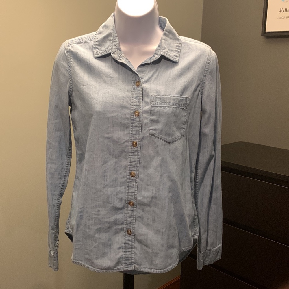 EUC SO denim button down shirt